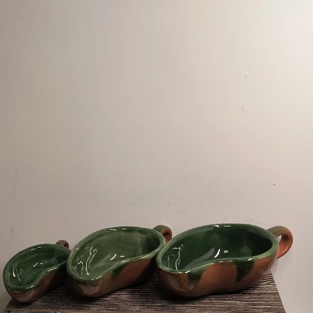 Williams Sonoma Redware Style Glazed Chili Pepper Bowls Small